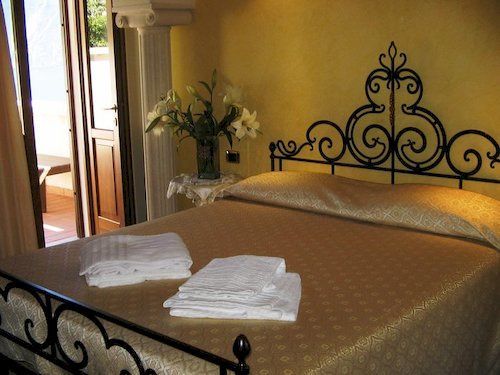 B&B Villa Fior Di Loto Limone sul Garda Buitenkant foto